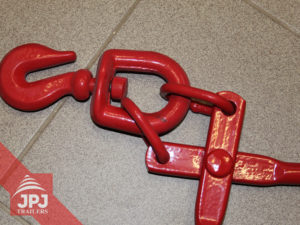 Selbstklemmende Zange auf Holz