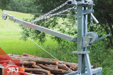 drehbarer Ladekran mit Seilwinde